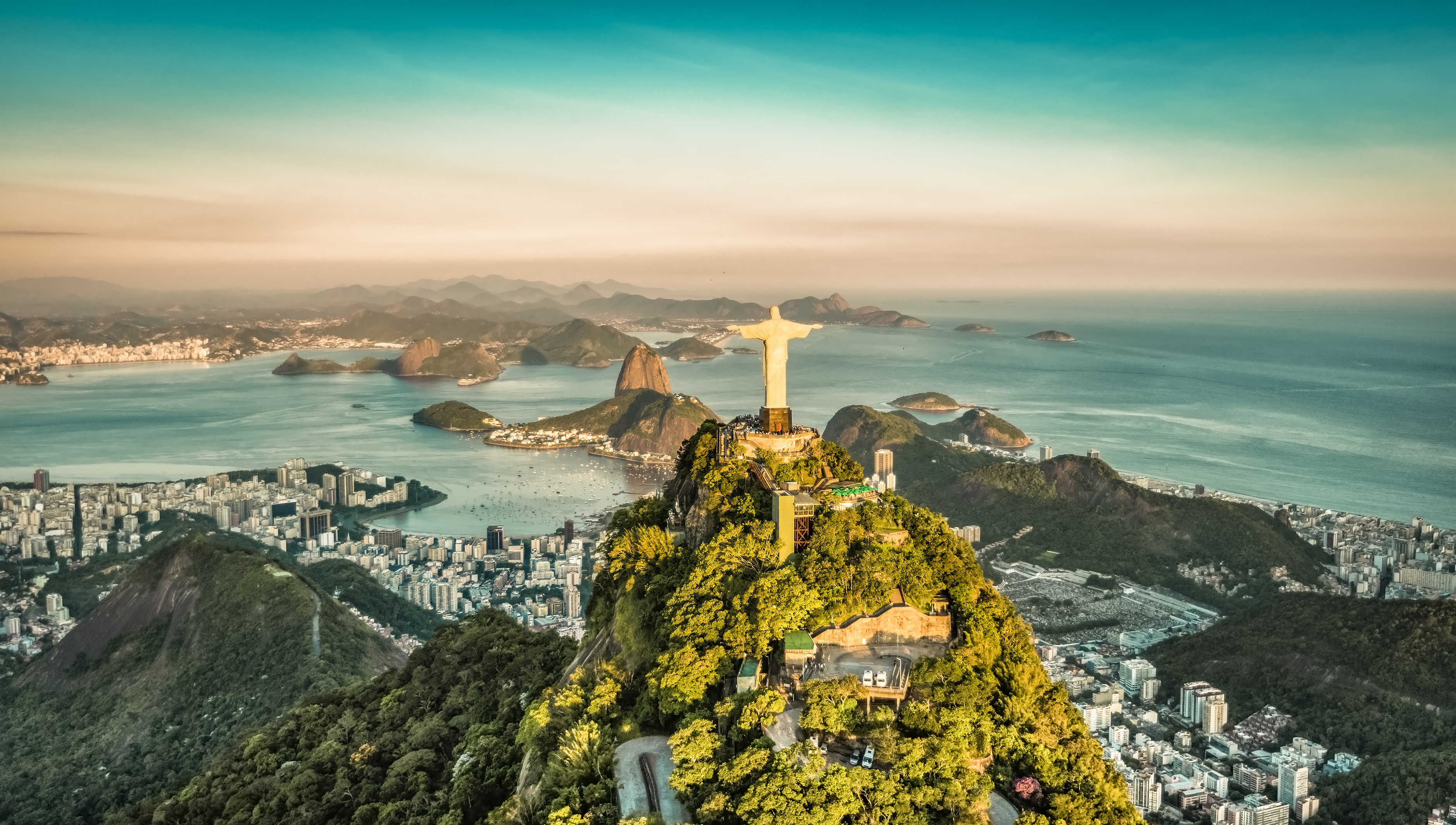 Rio de Janeiro Beaches Will Remain Closed Until There's a Vaccine